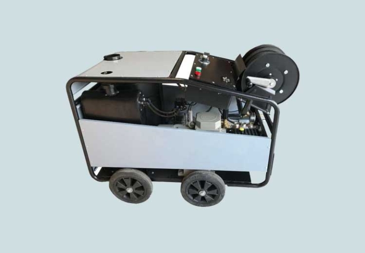 دستگاه واترجت صنعتی (کارواش صنعتی)